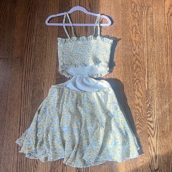 NWT Sky To Moon Floral Mini Dress - Picture 3 of 5